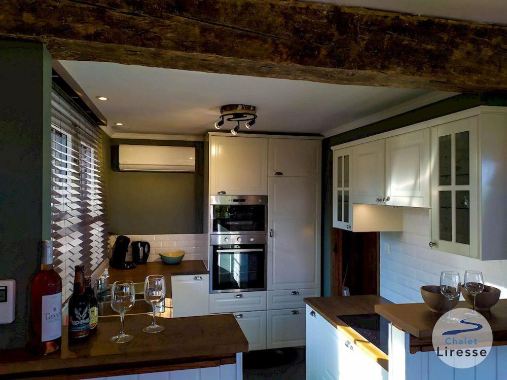 Chalet La Liresse Rochehaut Bagian luar foto